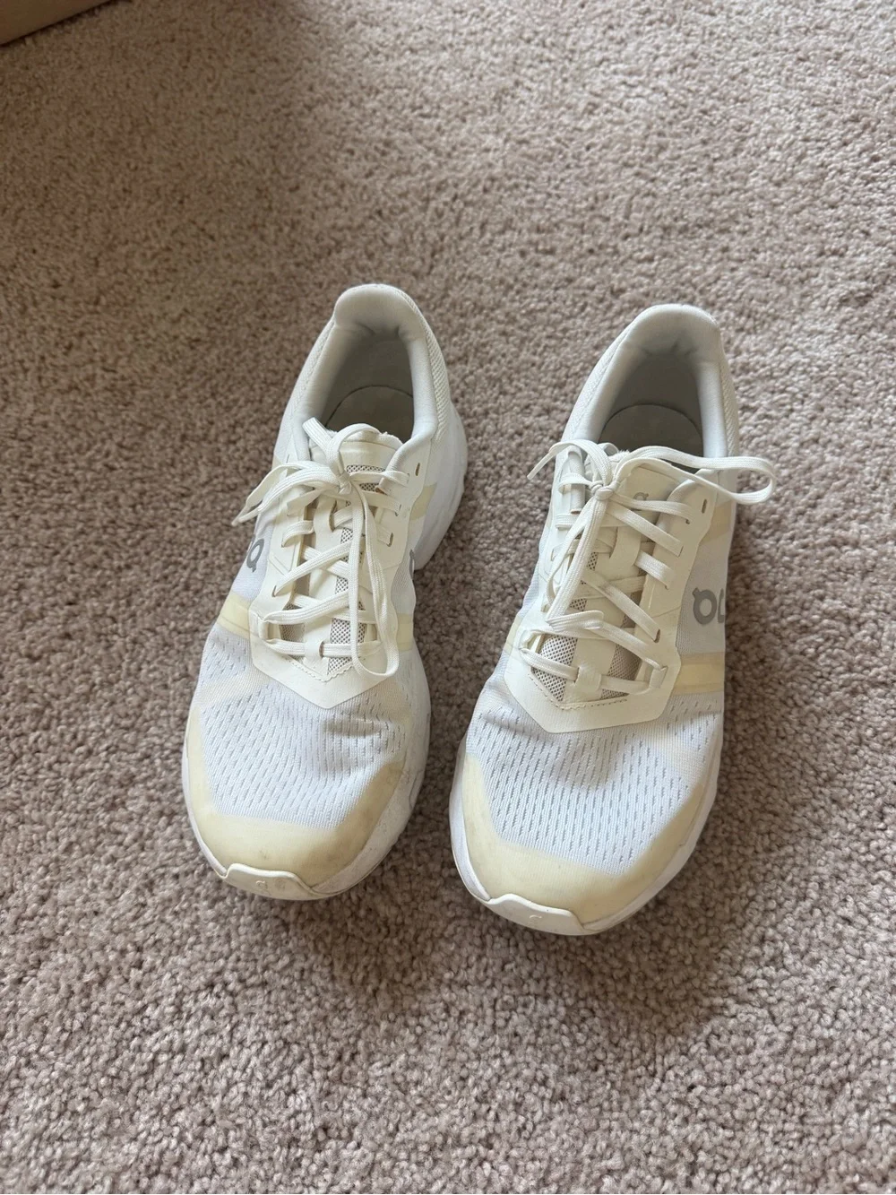 On CloudPulse men’s sneakers